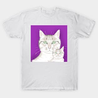 Mummy tabby and baby tabby 8 T-Shirt